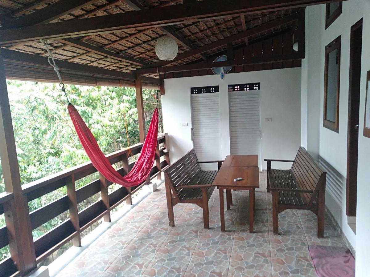 Treetop Guesthouse And Bungalows Sabang  Εξωτερικό φωτογραφία