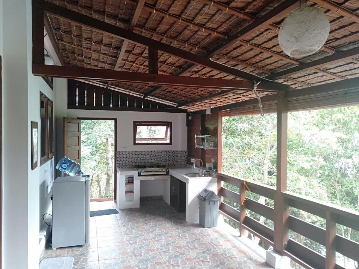Treetop Guesthouse And Bungalows Sabang  Εξωτερικό φωτογραφία