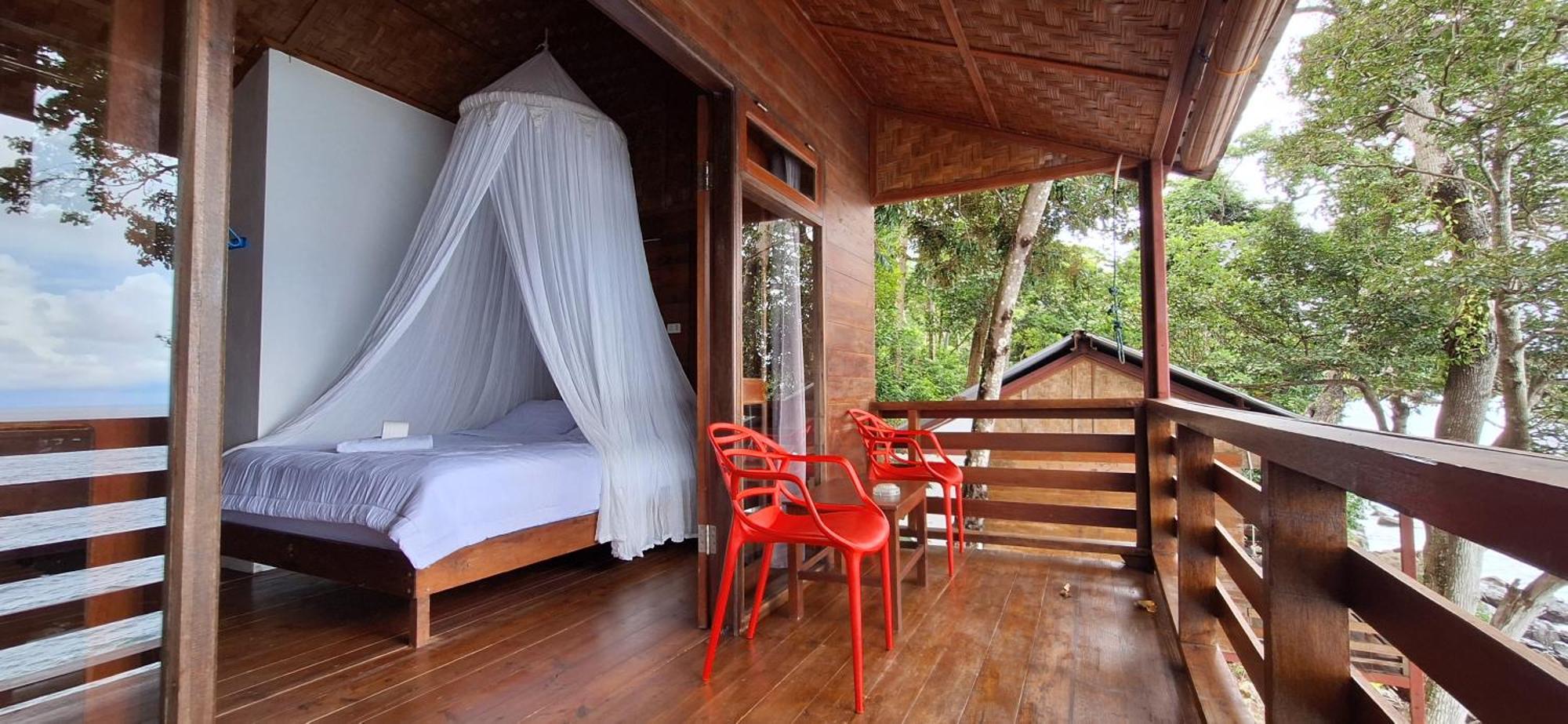 Treetop Guesthouse And Bungalows Sabang  Εξωτερικό φωτογραφία