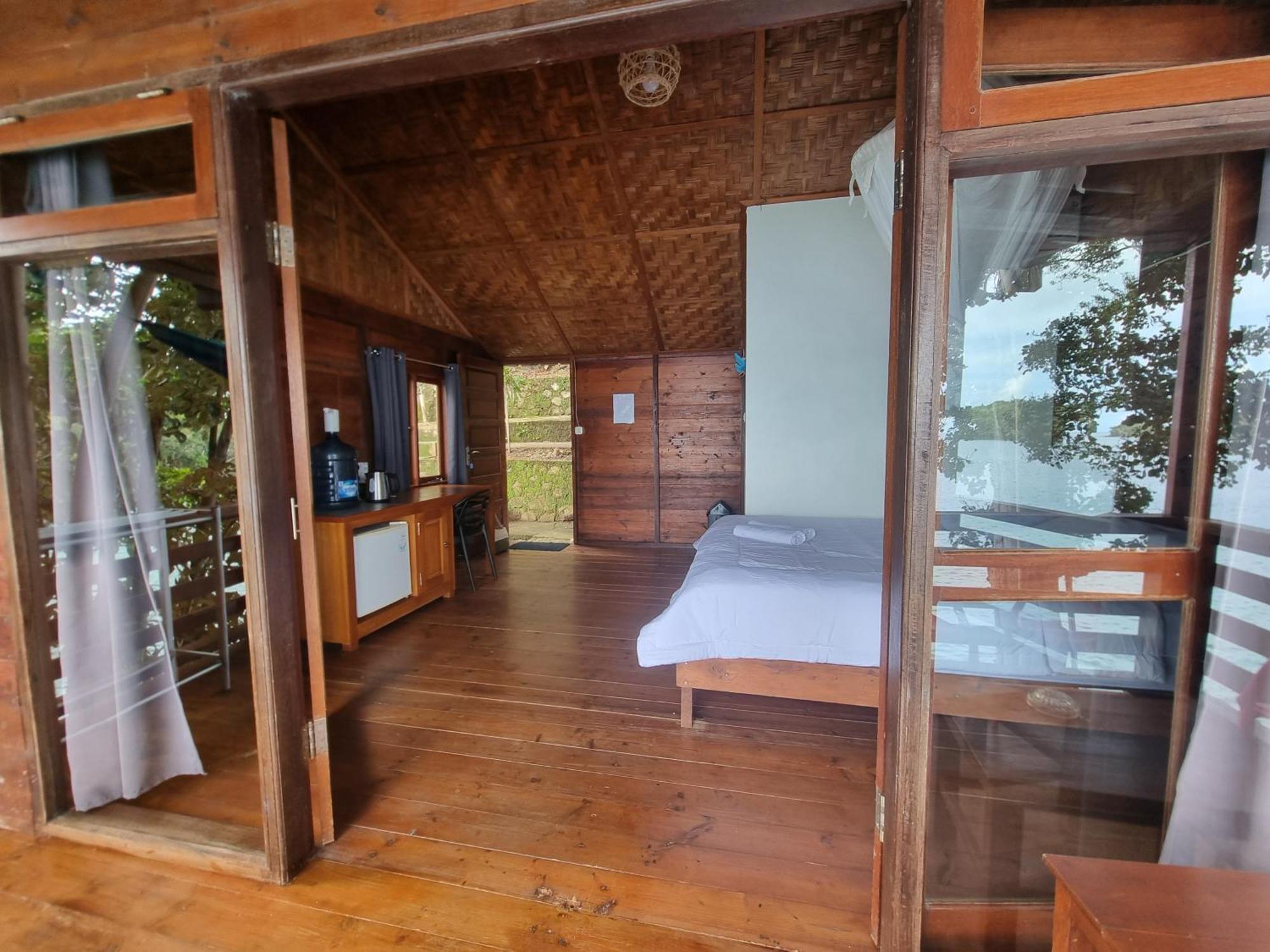 Treetop Guesthouse And Bungalows Sabang  Εξωτερικό φωτογραφία